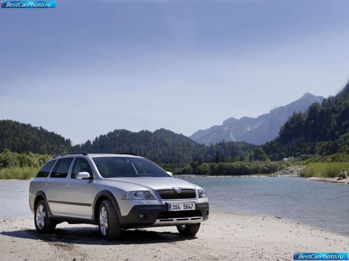 2007 Skoda Octavia Scout - фотография 4 из 25 2007 Skoda Octavia Scout - фотография 4 из 25