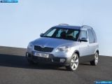 skoda_2007-roomster_scout_1600x1200_008.jpg