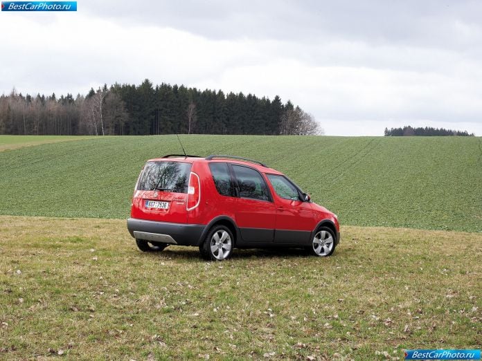 2007 Skoda Roomster Scout - фотография 20 из 23 2007 Skoda Roomster Scout - фотография 20 из 23