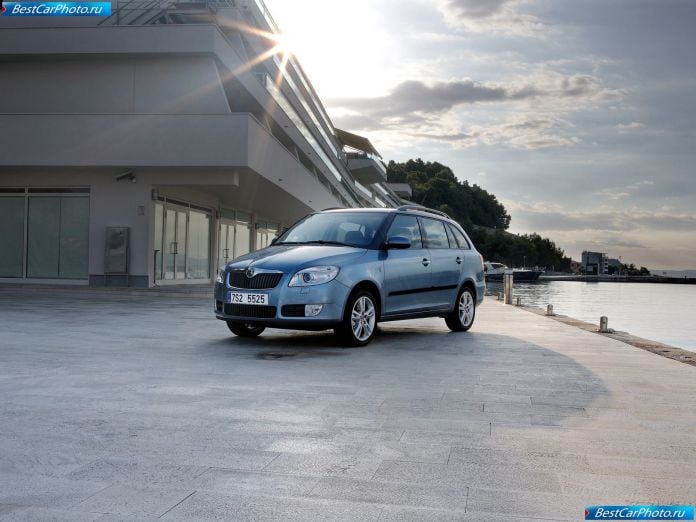 2008 Skoda Fabia Combi - фотография 3 из 140