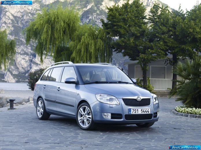 2008 Skoda Fabia Combi - фотография 4 из 140 2008 Skoda Fabia Combi - фотография 4 из 140