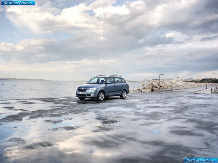 2008 Skoda Fabia Combi - фотография 15 из 140 2008 Skoda Fabia Combi - фотография 15 из 140