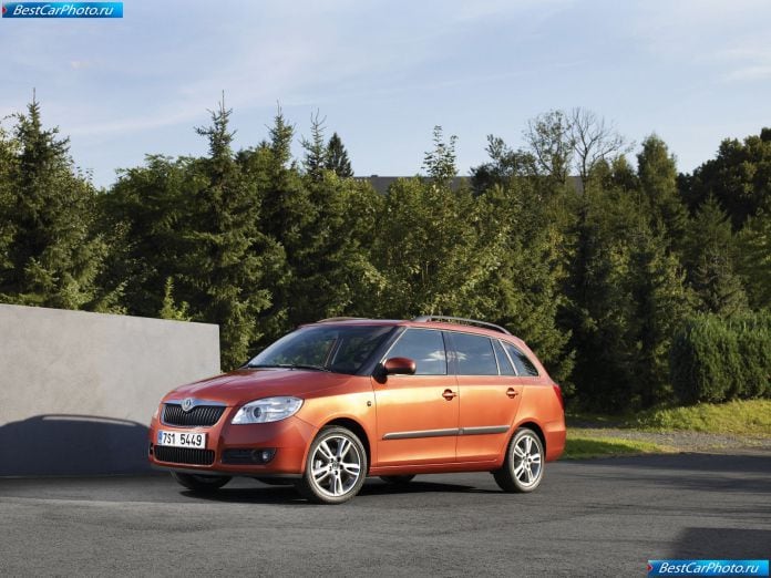 2008 Skoda Fabia Combi - фотография 21 из 140 2008 Skoda Fabia Combi - фотография 21 из 140