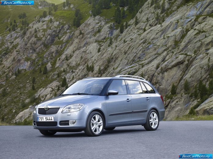2008 Skoda Fabia Combi - фотография 24 из 140 2008 Skoda Fabia Combi - фотография 24 из 140