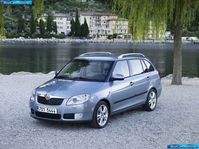 2008 Skoda Fabia Combi - фотография 25 из 140 2008 Skoda Fabia Combi - фотография 25 из 140