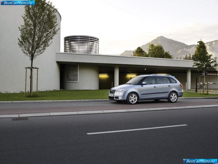 2008 Skoda Fabia Combi - фотография 33 из 140
