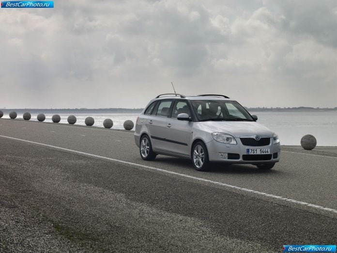 2008 Skoda Fabia Combi - фотография 37 из 140