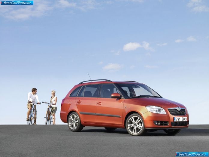 2008 Skoda Fabia Combi - фотография 43 из 140 2008 Skoda Fabia Combi - фотография 43 из 140
