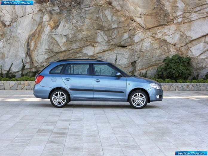 2008 Skoda Fabia Combi - фотография 57 из 140 2008 Skoda Fabia Combi - фотография 57 из 140