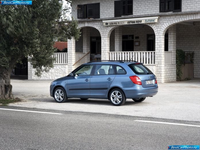 2008 Skoda Fabia Combi - фотография 81 из 140 2008 Skoda Fabia Combi - фотография 81 из 140