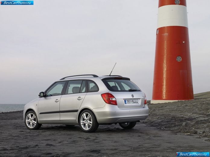 2008 Skoda Fabia Combi - фотография 92 из 140