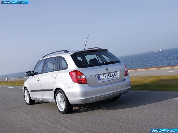 2008 Skoda Fabia Combi - фотография 103 из 140