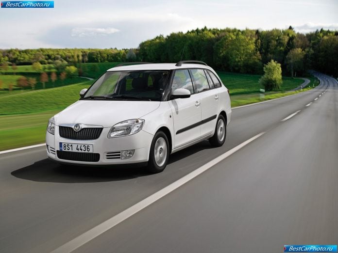 2008 Skoda Fabia Combi Greenline - фотография 1 из 22