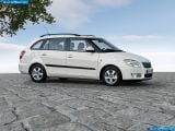 skoda_2008-fabia_combi_greenline_1600x1200_002.jpg