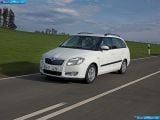 skoda_2008-fabia_combi_greenline_1600x1200_005.jpg