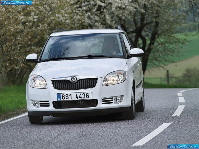 2008 Skoda Fabia Combi Greenline - фотография 6 из 22