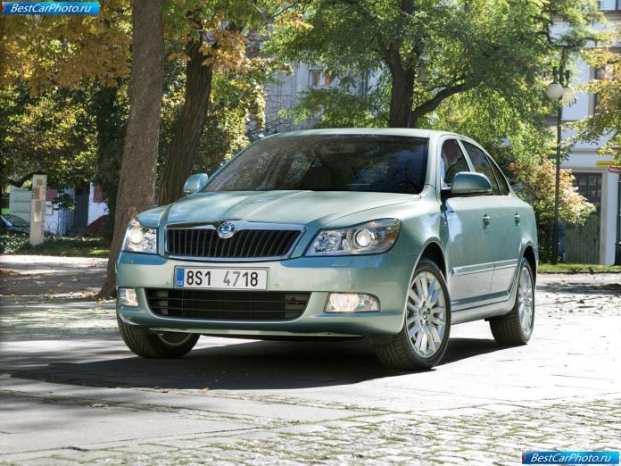 2009 Skoda Octavia - фотография 1 из 61 2009 Skoda Octavia - фотография 1 из 61