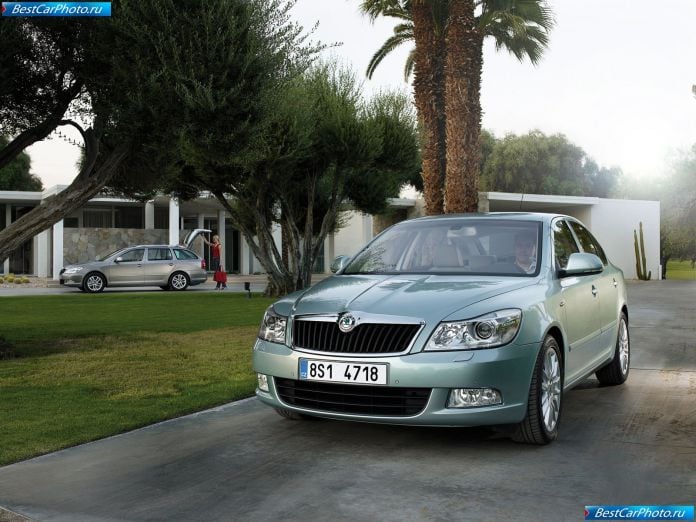 2009 Skoda Octavia - фотография 2 из 61 2009 Skoda Octavia - фотография 2 из 61