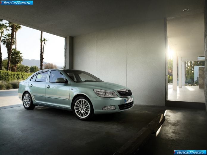2009 Skoda Octavia - фотография 3 из 61
