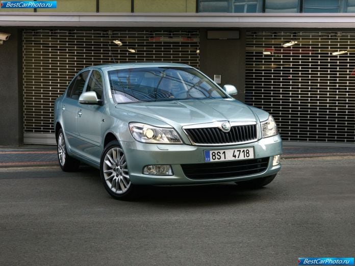 2009 Skoda Octavia - фотография 5 из 61 2009 Skoda Octavia - фотография 5 из 61