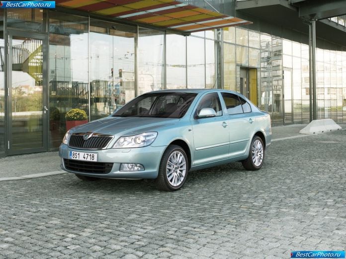 2009 Skoda Octavia - фотография 8 из 61 2009 Skoda Octavia - фотография 8 из 61