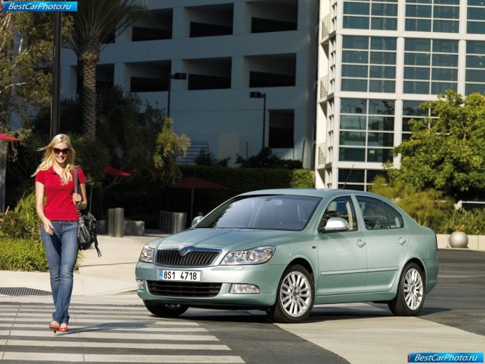 2009 Skoda Octavia - фотография 13 из 61