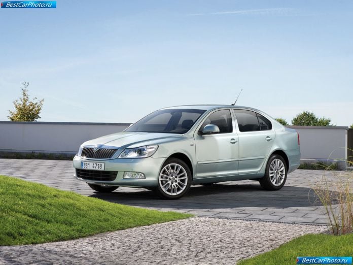 2009 Skoda Octavia - фотография 20 из 61