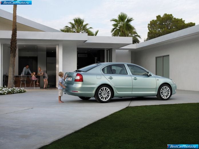 2009 Skoda Octavia - фотография 35 из 61 2009 Skoda Octavia - фотография 35 из 61