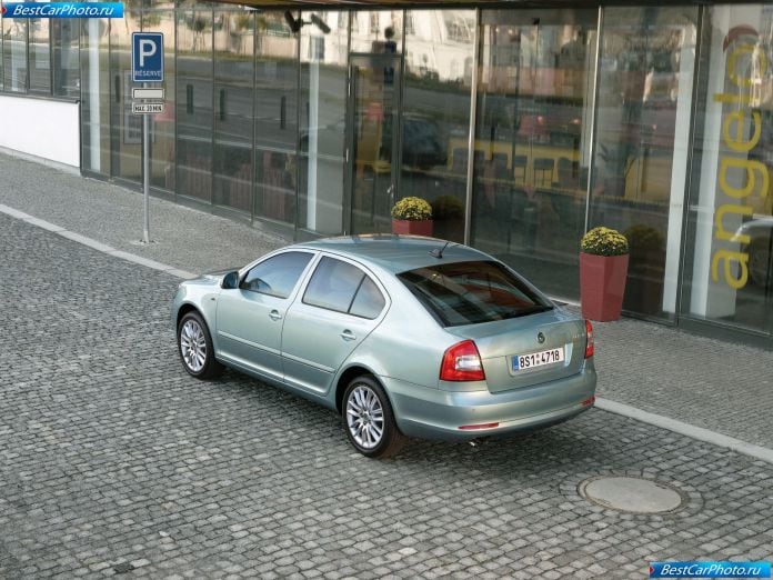 2009 Skoda Octavia - фотография 41 из 61 2009 Skoda Octavia - фотография 41 из 61