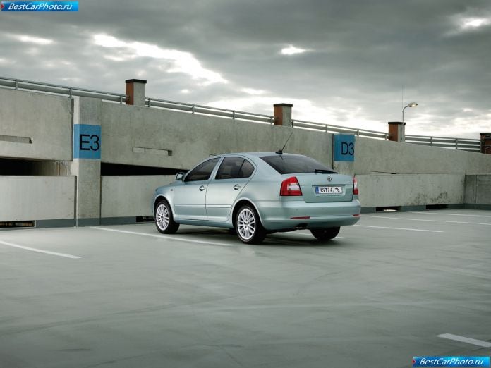 2009 Skoda Octavia - фотография 42 из 61 2009 Skoda Octavia - фотография 42 из 61