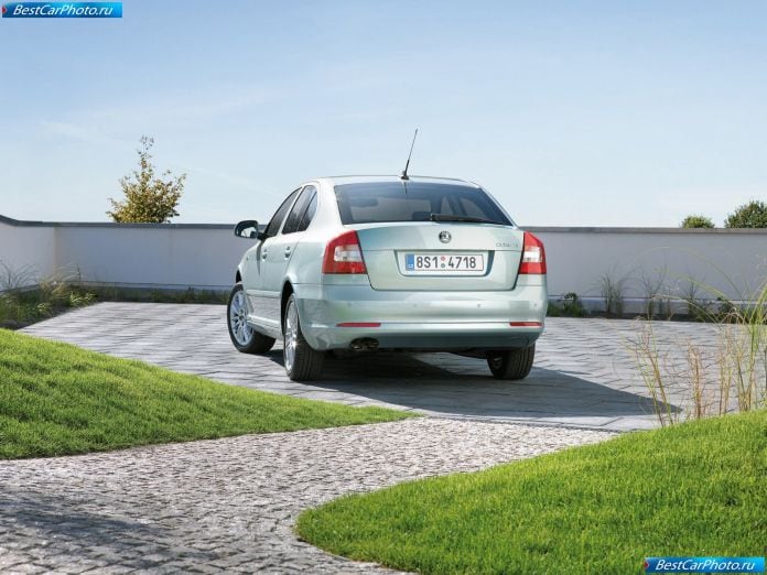 2009 Skoda Octavia - фотография 43 из 61 2009 Skoda Octavia - фотография 43 из 61