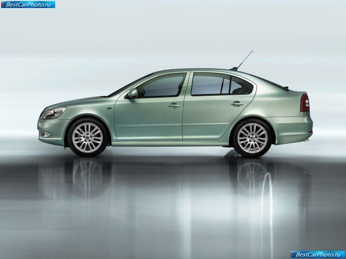 2009 Skoda Octavia - фотография 47 из 61