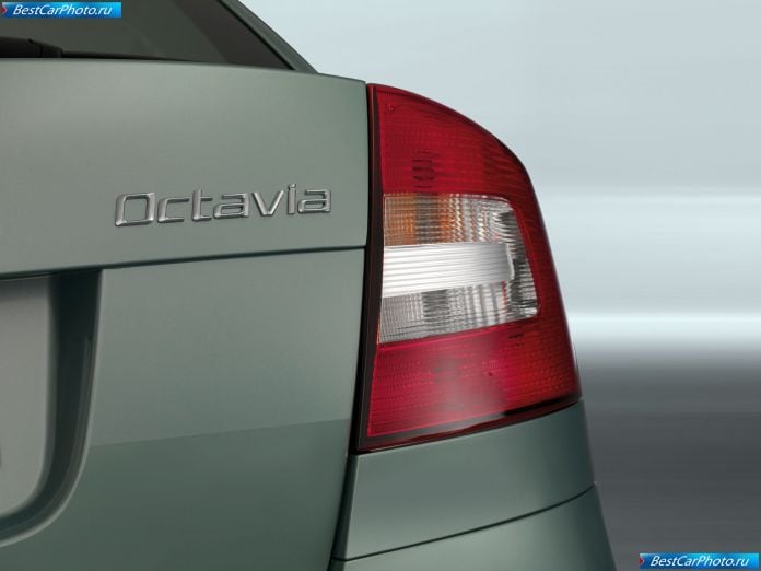 2009 Skoda Octavia - фотография 55 из 61