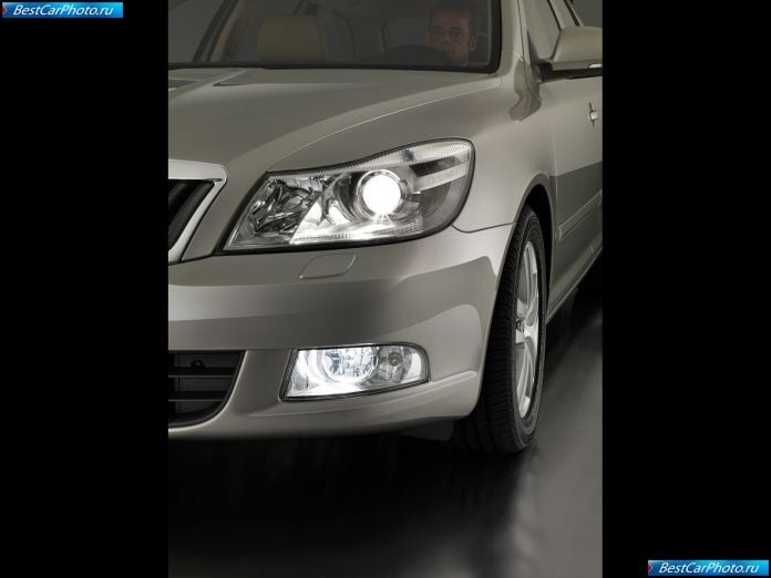 2009 Skoda Octavia - фотография 61 из 61 2009 Skoda Octavia - фотография 61 из 61