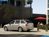 skoda_2009-octavia_combi_1600x1200_008.jpg