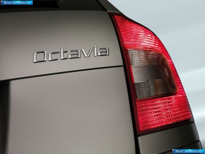 2009 Skoda Octavia Combi - фотография 15 из 16