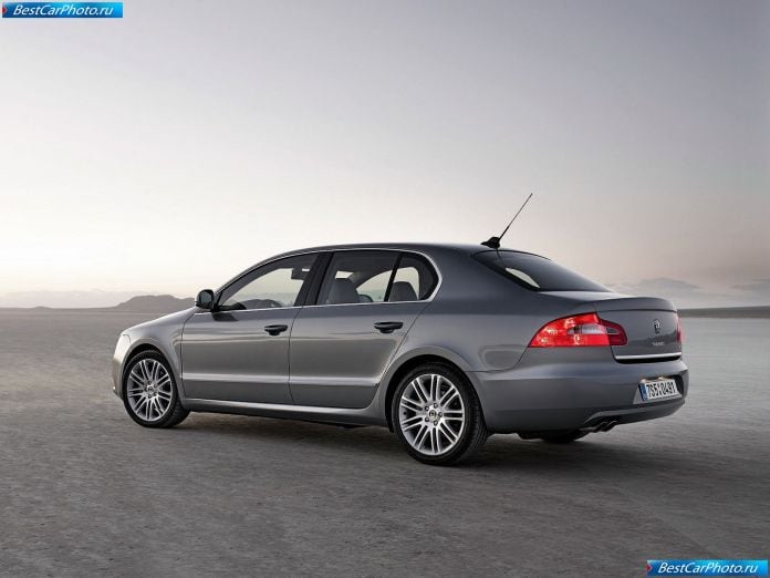 2009 Skoda Superb - фотография 42 из 81 2009 Skoda Superb - фотография 42 из 81