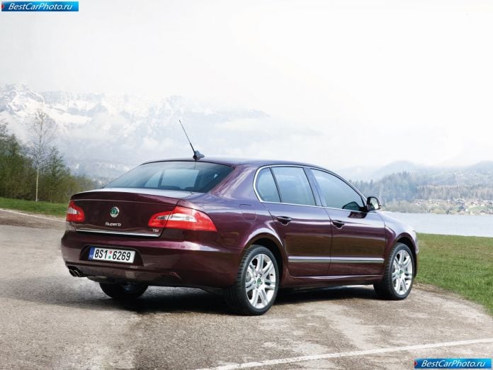 2009 Skoda Superb - фотография 49 из 81 2009 Skoda Superb - фотография 49 из 81