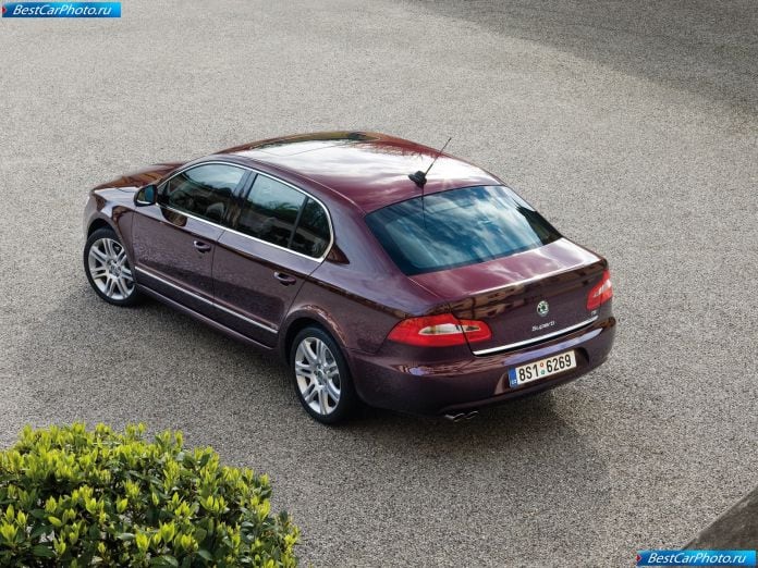 2009 Skoda Superb - фотография 53 из 81 2009 Skoda Superb - фотография 53 из 81