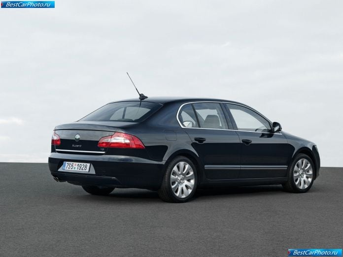 2009 Skoda Superb - фотография 58 из 81