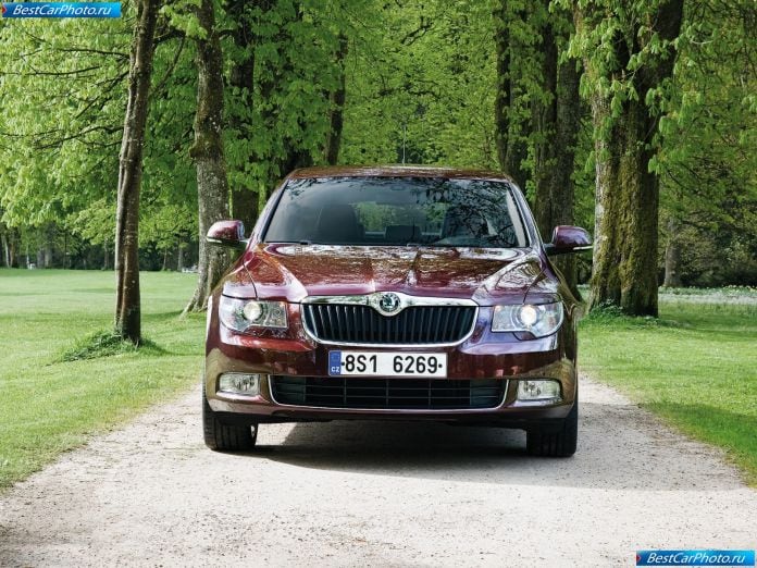 2009 Skoda Superb - фотография 60 из 81
