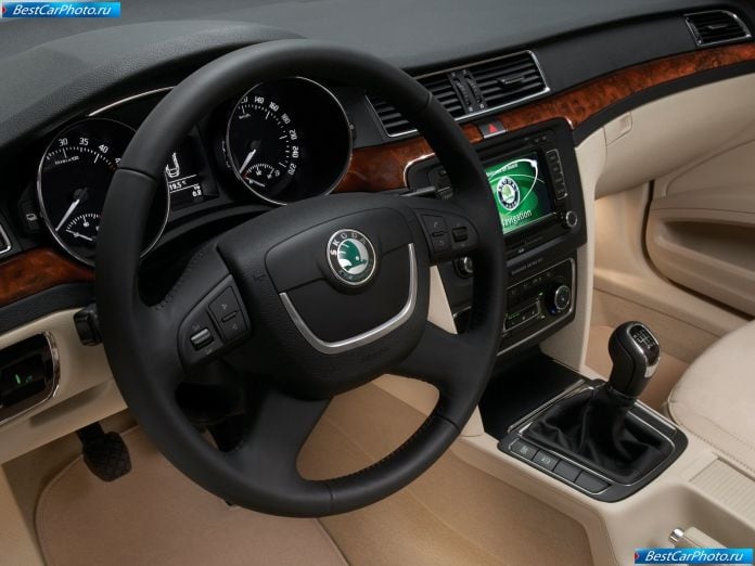 2009 Skoda Superb - фотография 71 из 81 2009 Skoda Superb - фотография 71 из 81