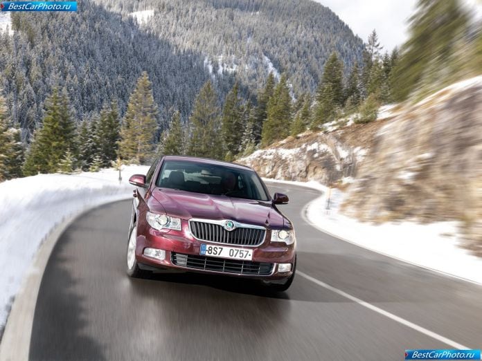 2009 Skoda Superb 4x4 - фотография 12 из 24
