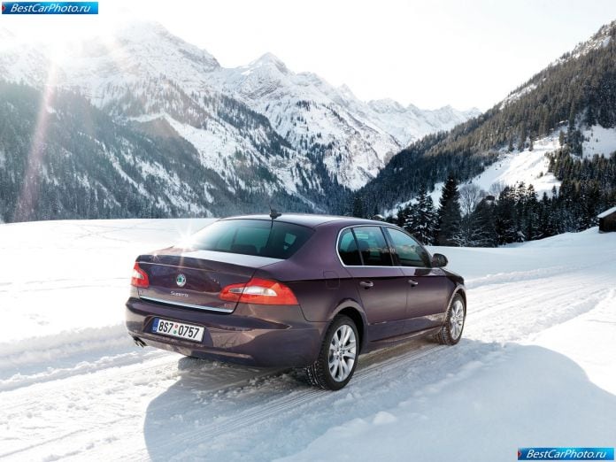 2009 Skoda Superb 4x4 - фотография 15 из 24
