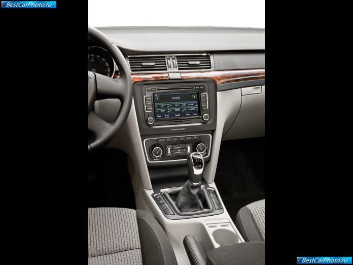 2009 Skoda Superb 4x4 - фотография 23 из 24