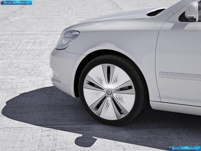 2010 Skoda Octavia Green E Line Concept - фотография 14 из 28 2010 Skoda Octavia Green E Line Concept - фотография 14 из 28