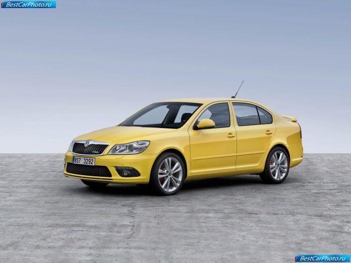 2010 Skoda Octavia Rs - фотография 11 из 26