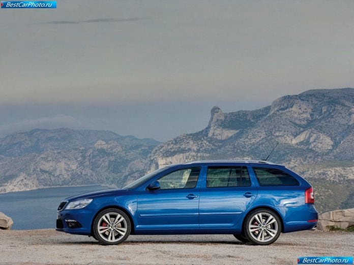 2010 Skoda Octavia Rs Combi - фотография 7 из 20 2010 Skoda Octavia Rs Combi - фотография 7 из 20