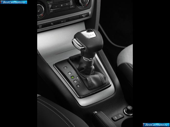 2010 Skoda Octavia Rs Combi - фотография 20 из 20 2010 Skoda Octavia Rs Combi - фотография 20 из 20