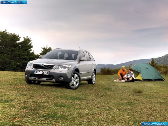2010 Skoda Octavia Scout - фотография 10 из 38